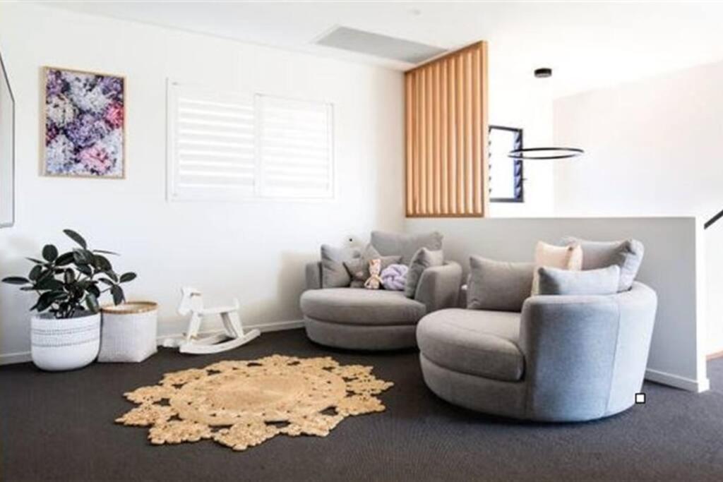Beachside Buddina Luxury Family House 5 Bedrooms Buitenkant foto