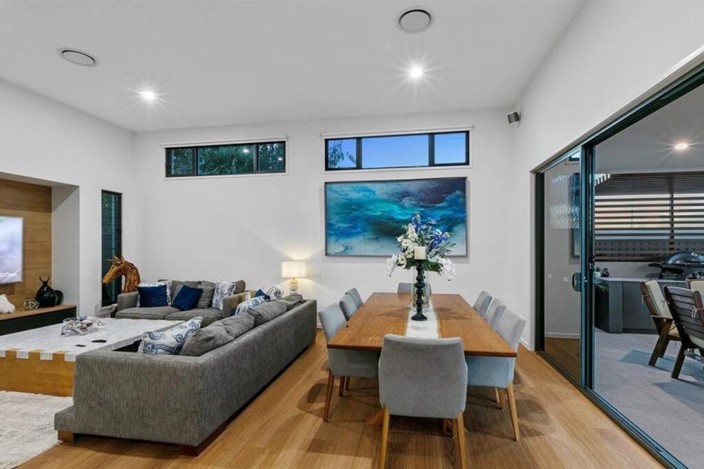 Beachside Buddina Luxury Family House 5 Bedrooms Buitenkant foto