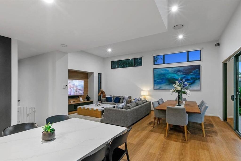 Beachside Buddina Luxury Family House 5 Bedrooms Buitenkant foto